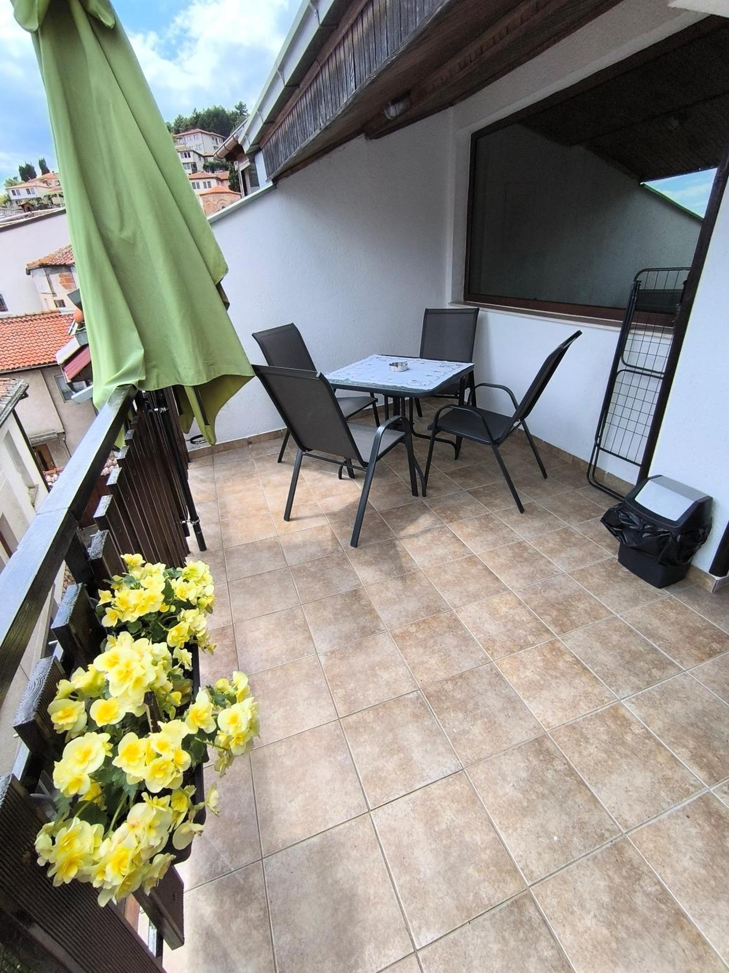 Apartment Authentic Охрид Екстер'єр фото